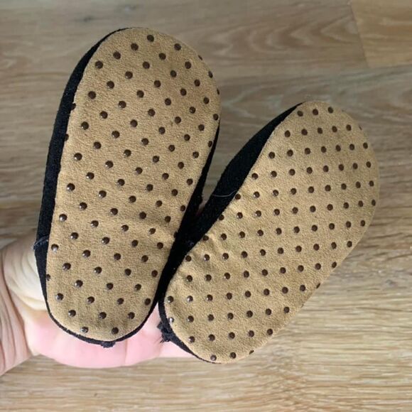 Old Navy 3-6 Months Baby Girl Lace Up Sandals - Picture 7 of 9